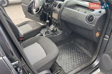 Внедорожник / Кроссовер Dacia Duster 2016 в 