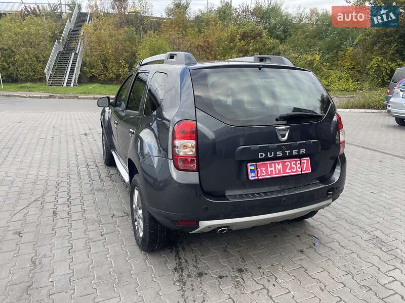 Позашляховик / Кросовер Dacia Duster 2016 в Луцьку