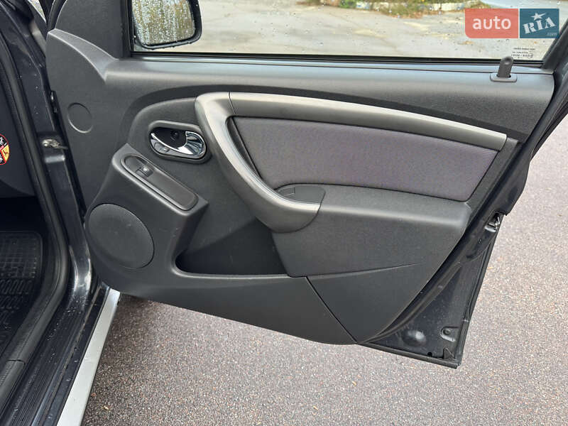 Внедорожник / Кроссовер Dacia Duster 2016 в Кролевце фото 40 Внедорожник / Кроссовер Dacia Duster 2016 в Кролевце