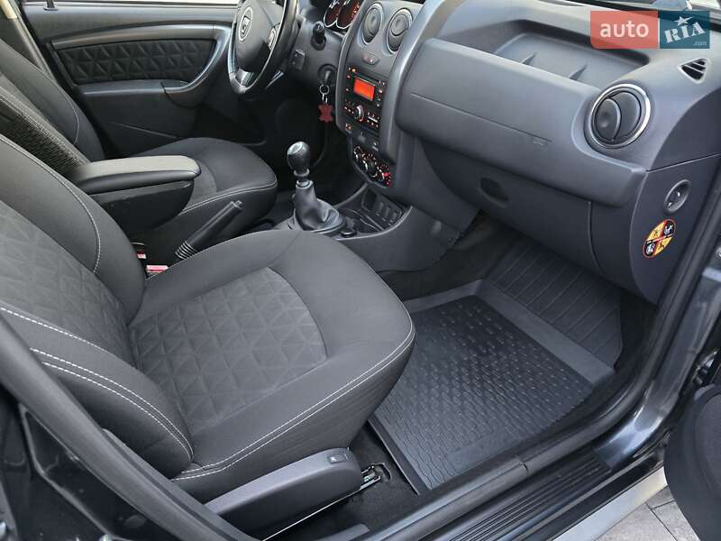 Внедорожник / Кроссовер Dacia Duster 2014 в Ивано-Франковске