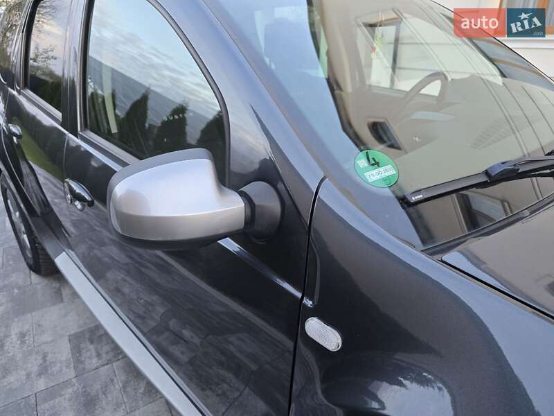 Внедорожник / Кроссовер Dacia Duster 2014 в Ивано-Франковске