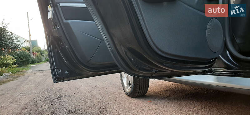 Позашляховик / Кросовер Dacia Duster 2013 в Чернігові