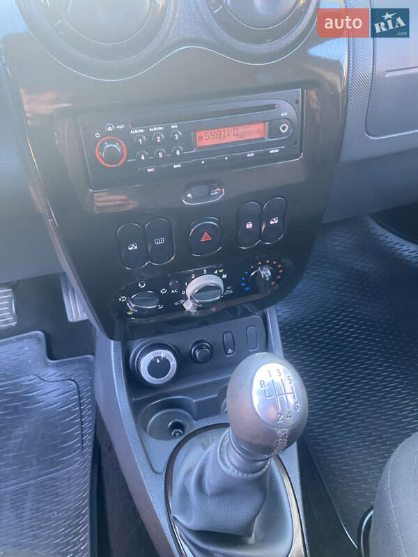 Внедорожник / Кроссовер Dacia Duster 2012 в Коломые