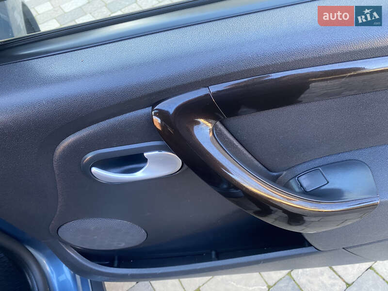 Внедорожник / Кроссовер Dacia Duster 2012 в Коломые