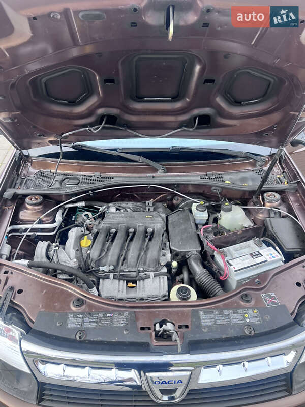 Внедорожник / Кроссовер Dacia Duster 2011 в Луцке фото 17 Внедорожник / Кроссовер Dacia Duster 2011 в Луцке