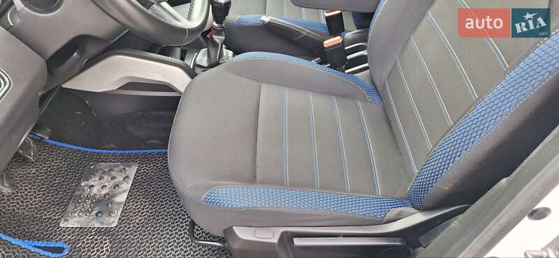 Позашляховик / Кросовер Dacia Duster 2021 в Новоархангельську