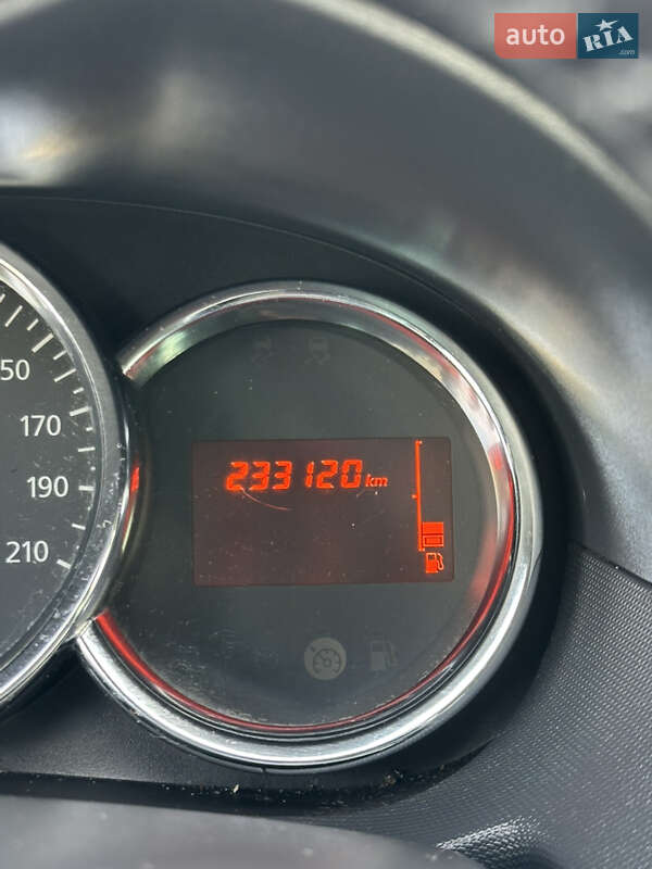 Внедорожник / Кроссовер Dacia Duster 2013 в Дубно