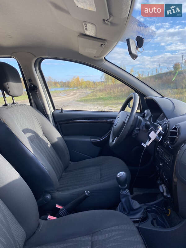 Внедорожник / Кроссовер Dacia Duster 2010 в Ивано-Франковске фото 9 Внедорожник / Кроссовер Dacia Duster 2010 в Ивано-Франковске