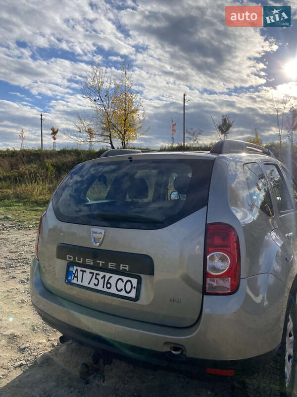 Внедорожник / Кроссовер Dacia Duster 2010 в Ивано-Франковске фото 3 Внедорожник / Кроссовер Dacia Duster 2010 в Ивано-Франковске