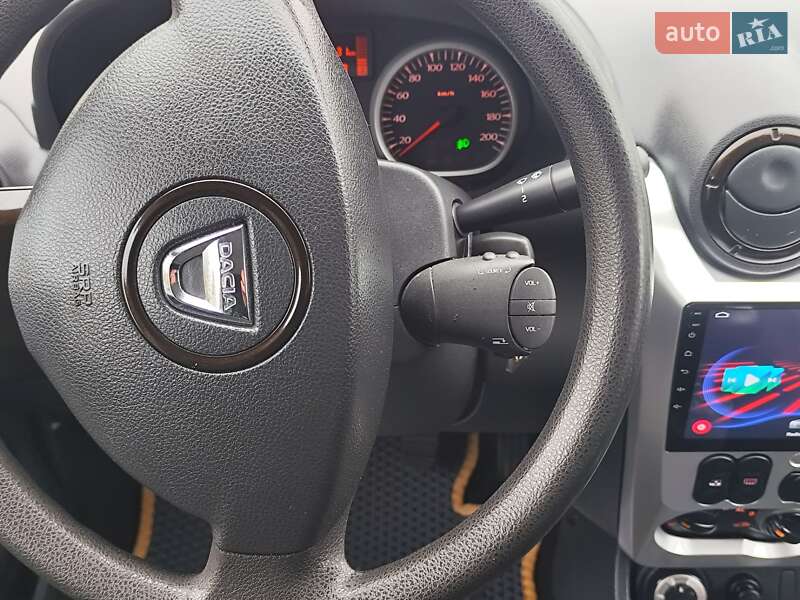 Позашляховик / Кросовер Dacia Duster 2012 в Новоархангельську