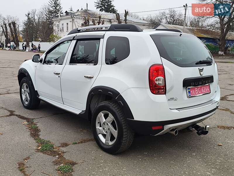 Позашляховик / Кросовер Dacia Duster 2012 в Новоархангельську