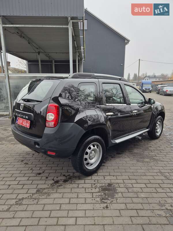 Внедорожник / Кроссовер Dacia Duster 2013 в Киверцах