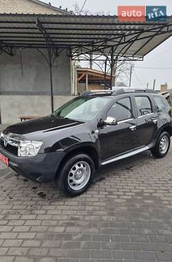 Внедорожник / Кроссовер Dacia Duster 2013 в Киверцах