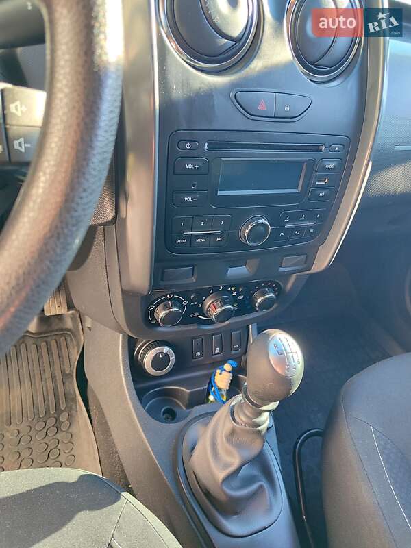 Внедорожник / Кроссовер Dacia Duster 2016 в Львове