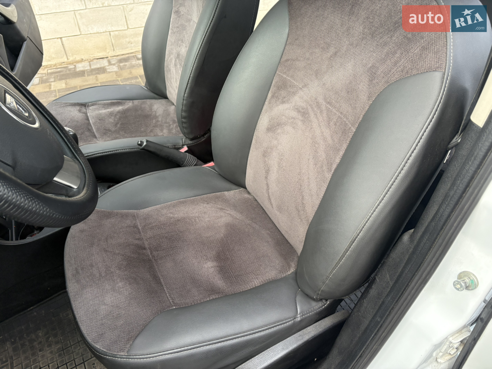 2016 Dacia Duster - мініатюра 18