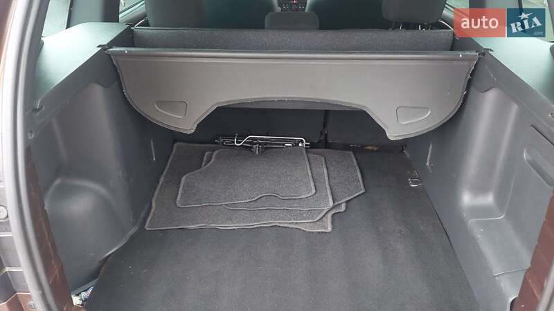 Позашляховик / Кросовер Dacia Duster 2011 в Білгороді-Дністровському