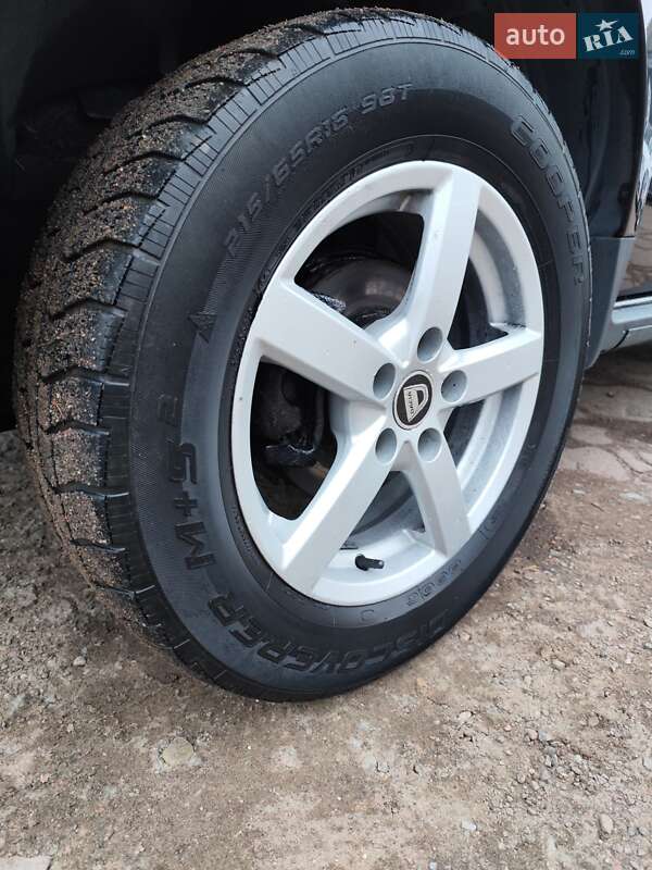 Внедорожник / Кроссовер Dacia Duster 2015 в Чернигове