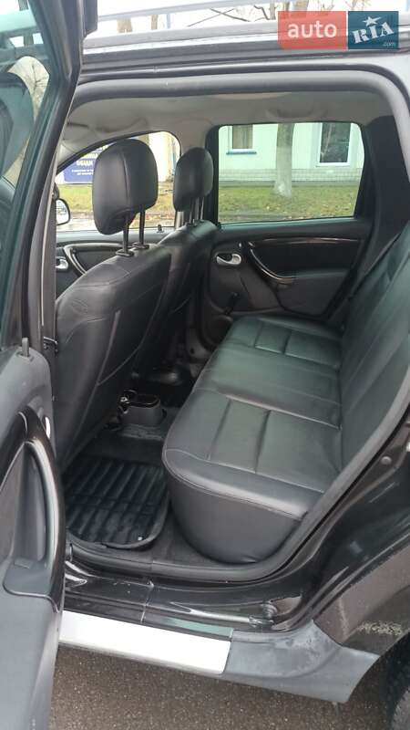 Позашляховик / Кросовер Dacia Duster 2011 в Івано-Франківську