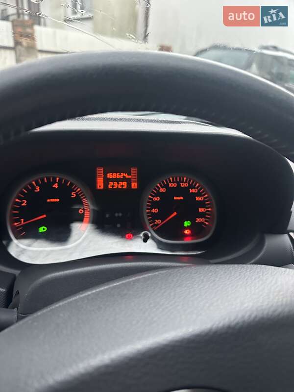 Внедорожник / Кроссовер Dacia Duster 2012 в Луцке фото 17 Внедорожник / Кроссовер Dacia Duster 2012 в Луцке