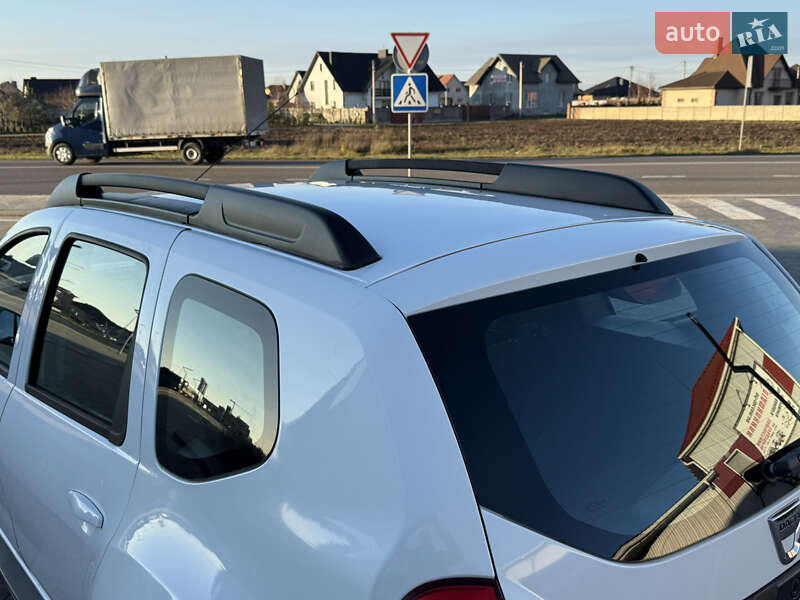 Позашляховик / Кросовер Dacia Duster 2011 в Луцьку
