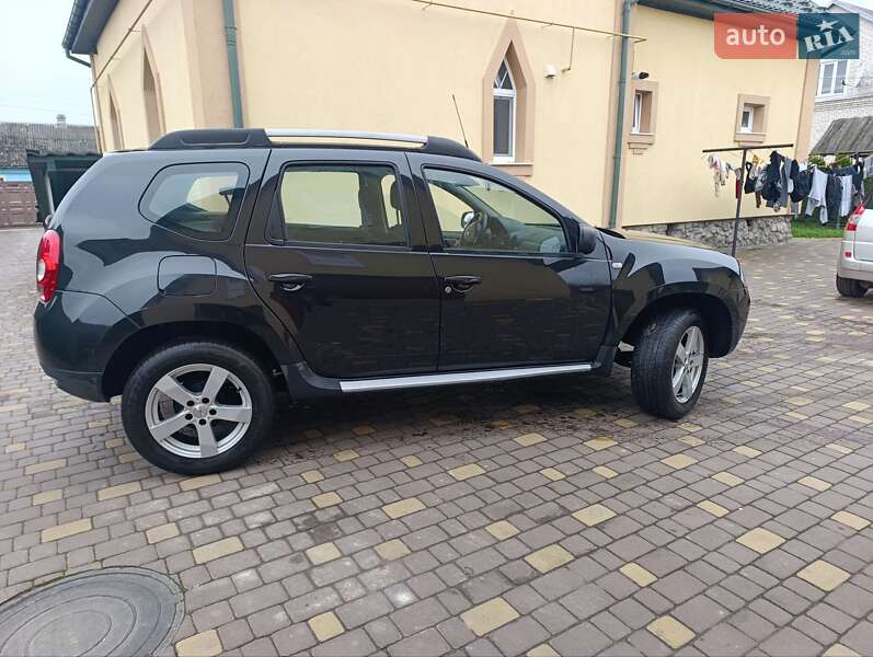 Внедорожник / Кроссовер Dacia Duster 2010 в Киверцах