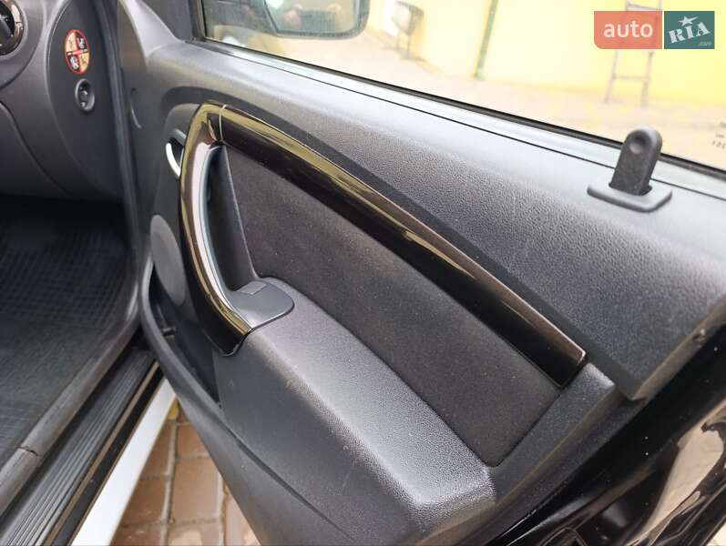 Внедорожник / Кроссовер Dacia Duster 2010 в Киверцах