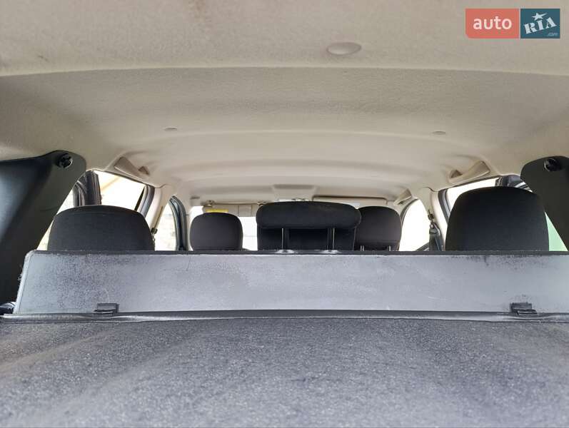 Внедорожник / Кроссовер Dacia Duster 2010 в Киверцах