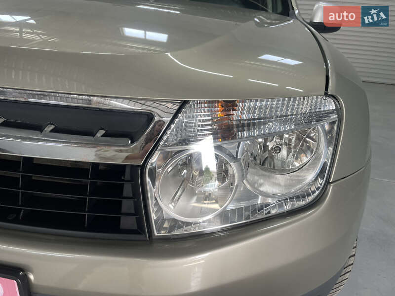 Внедорожник / Кроссовер Dacia Duster 2011 в Стрые