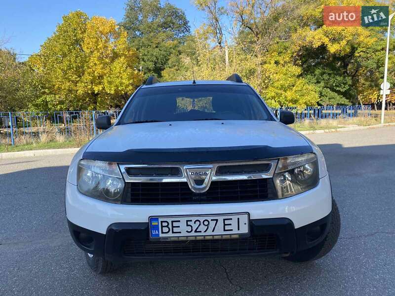 Позашляховик / Кросовер Dacia Duster 2011 в Миколаєві