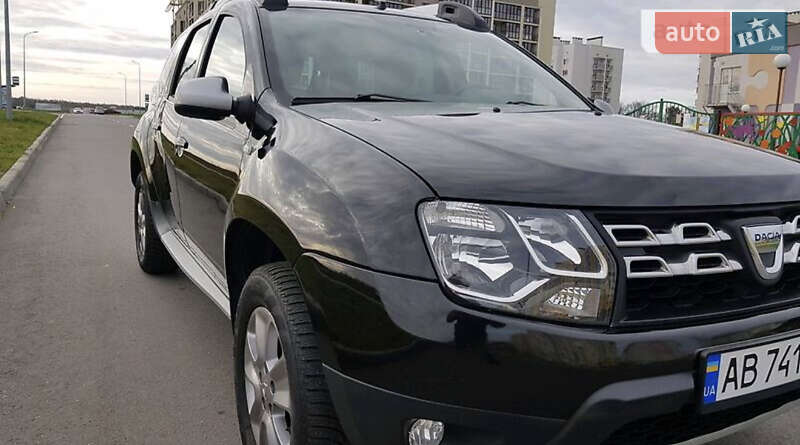 Позашляховик / Кросовер Dacia Duster 2016 в Звенигородці
