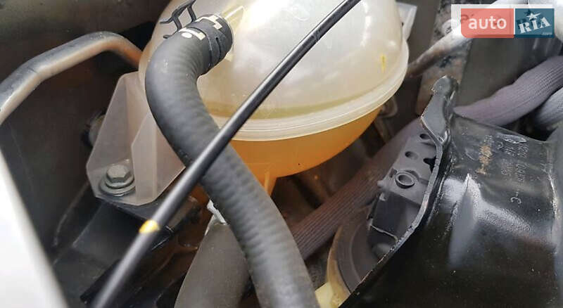 Позашляховик / Кросовер Dacia Duster 2016 в Звенигородці