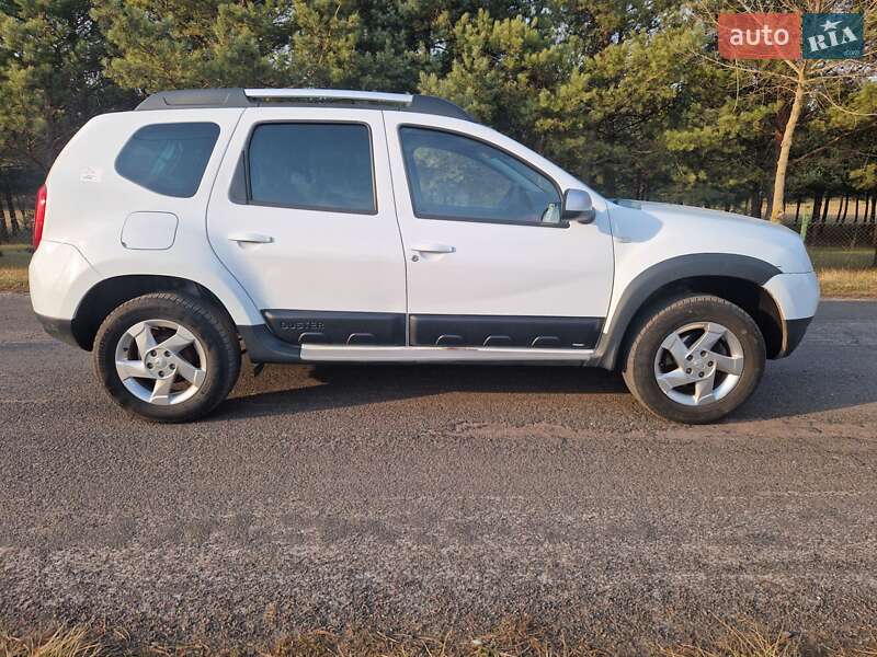 Внедорожник / Кроссовер Dacia Duster 2011 в Луцке фото 6 Внедорожник / Кроссовер Dacia Duster 2011 в Луцке
