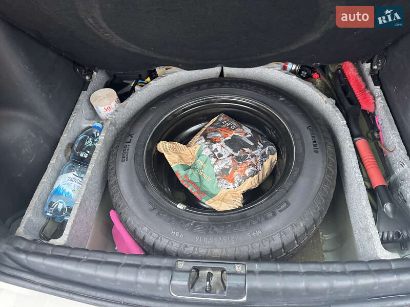 Позашляховик / Кросовер Dacia Duster 2011 в Львові