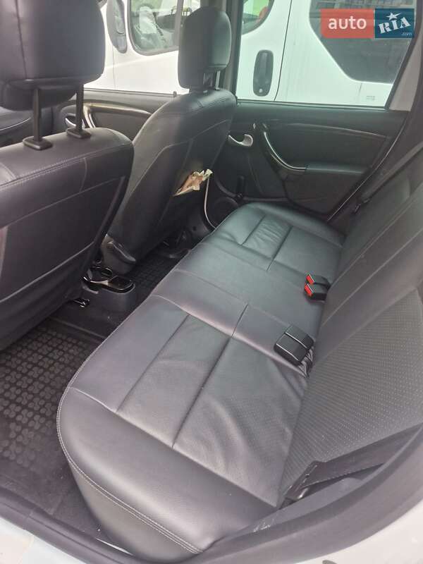 Внедорожник / Кроссовер Dacia Duster 2011 в Луцке фото 23 Внедорожник / Кроссовер Dacia Duster 2011 в Луцке