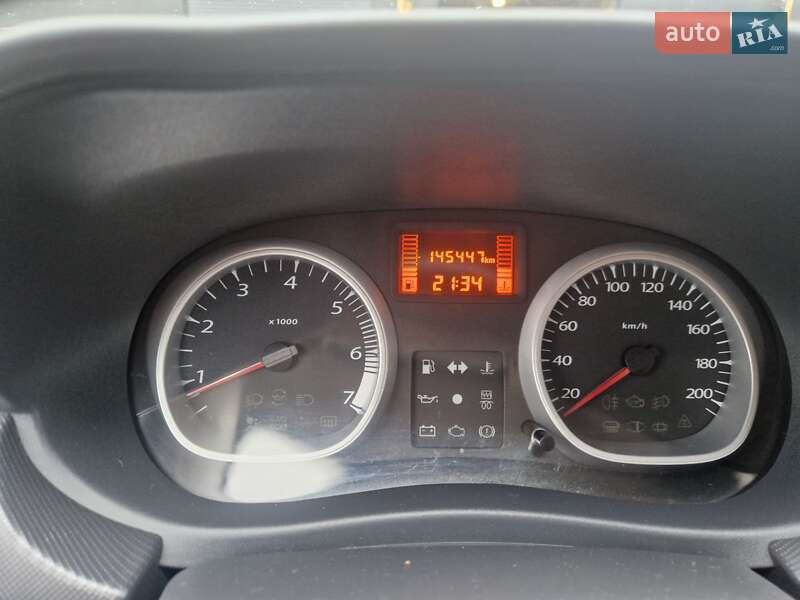 Внедорожник / Кроссовер Dacia Duster 2011 в Луцке фото 21 Внедорожник / Кроссовер Dacia Duster 2011 в Луцке