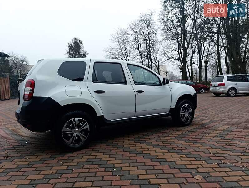 Позашляховик / Кросовер Dacia Duster 2016 в Звягелі