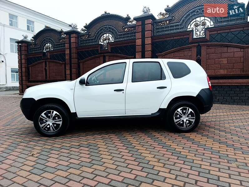 Позашляховик / Кросовер Dacia Duster 2016 в Звягелі