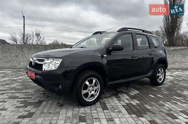 Внедорожник / Кроссовер Dacia Duster 2010 в Хороле