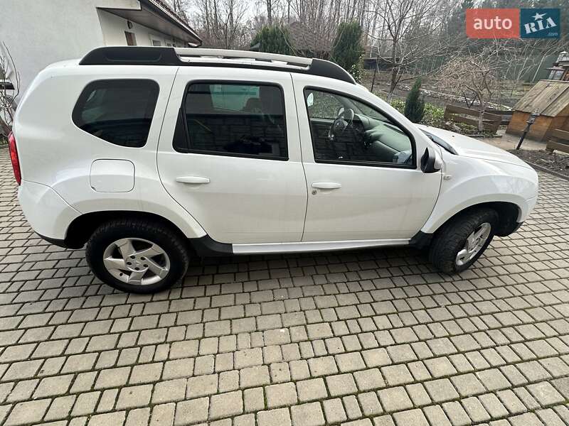 Dacia Duster 2012