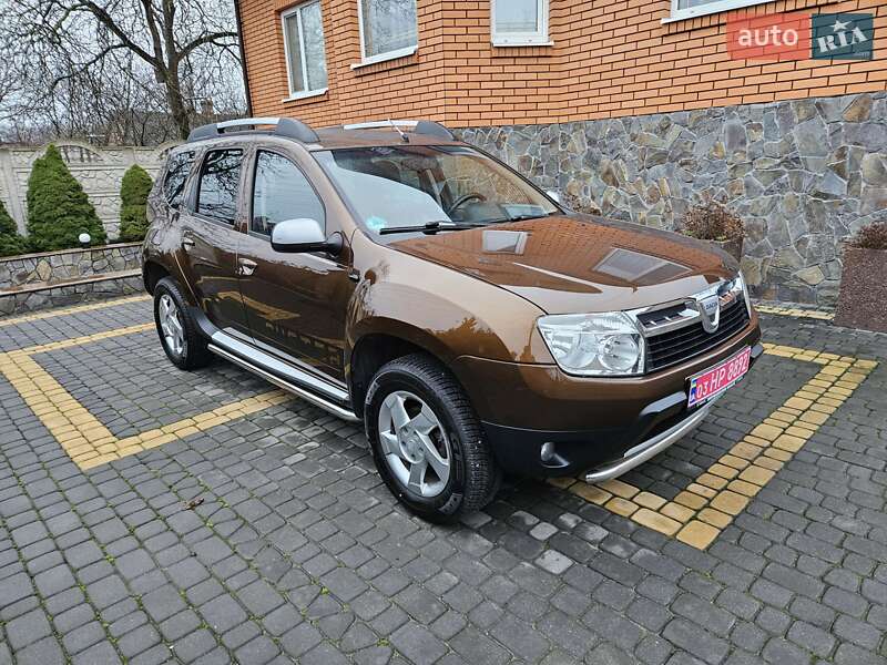 Dacia Duster 2011 Dacia Duster 2011