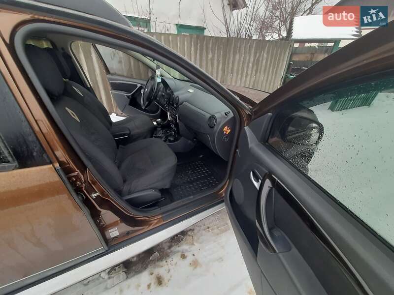 Внедорожник / Кроссовер Dacia Duster 2010 в Тростянце