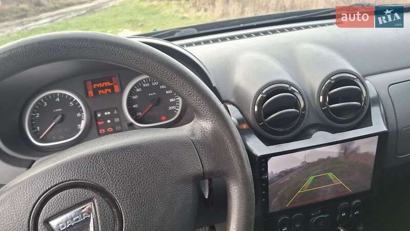 Внедорожник / Кроссовер Dacia Duster 2010 в Михайловке-Рубежовке