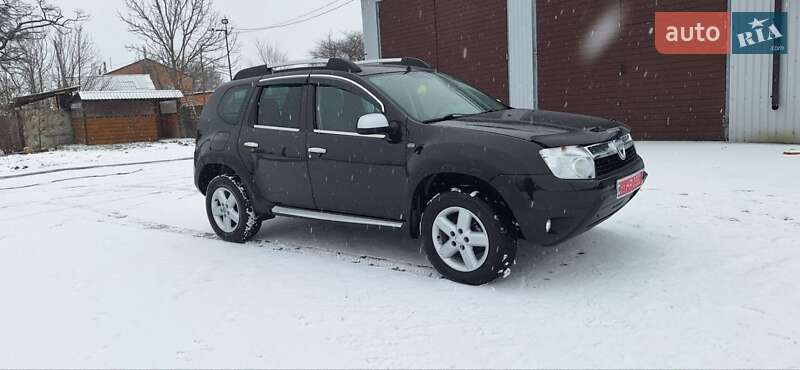 Dacia Duster 2011