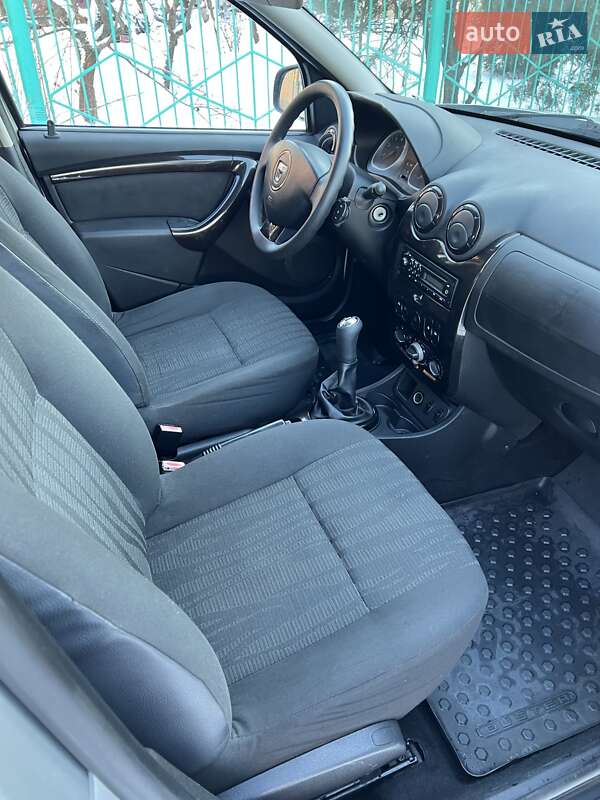 Внедорожник / Кроссовер Dacia Duster 2011 в Нежине фото 35 Внедорожник / Кроссовер Dacia Duster 2011 в Нежине