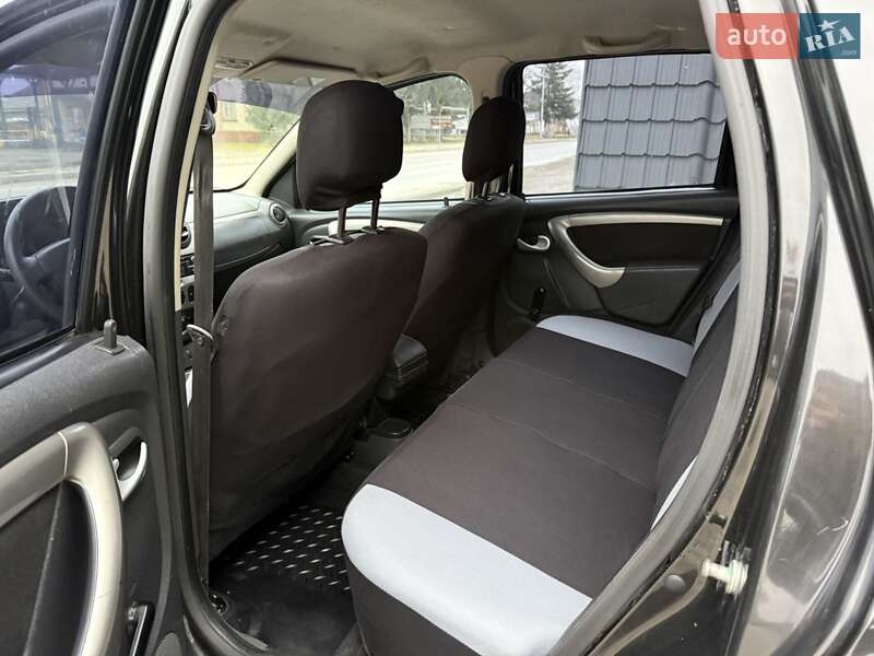 Внедорожник / Кроссовер Dacia Duster 2013 в Хусте