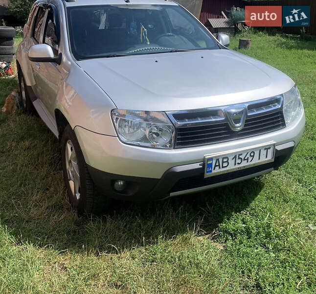 Внедорожник / Кроссовер Dacia Duster 2013 в Литине