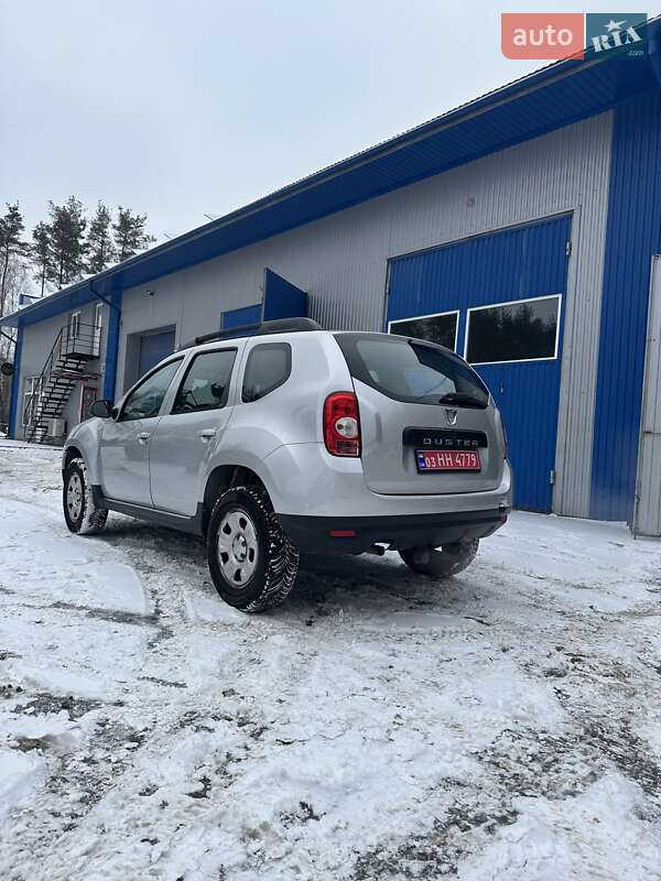 Позашляховик / Кросовер Dacia Duster 2013 в Луцьку