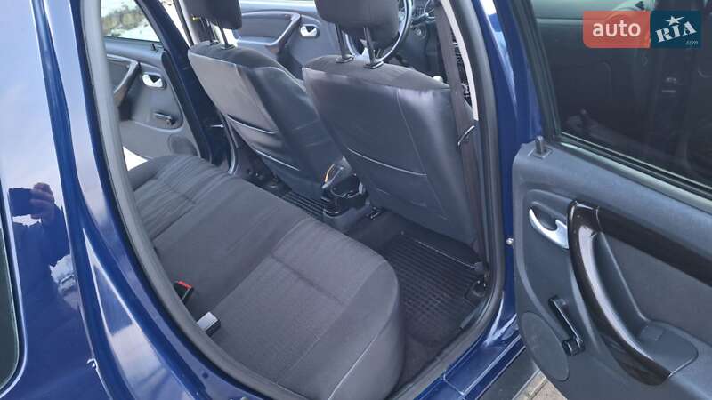 Внедорожник / Кроссовер Dacia Duster 2011 в Коломые