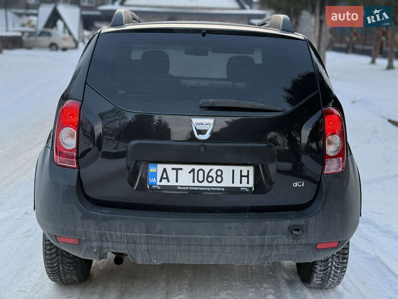 Внедорожник / Кроссовер Dacia Duster 2011 в Косове
