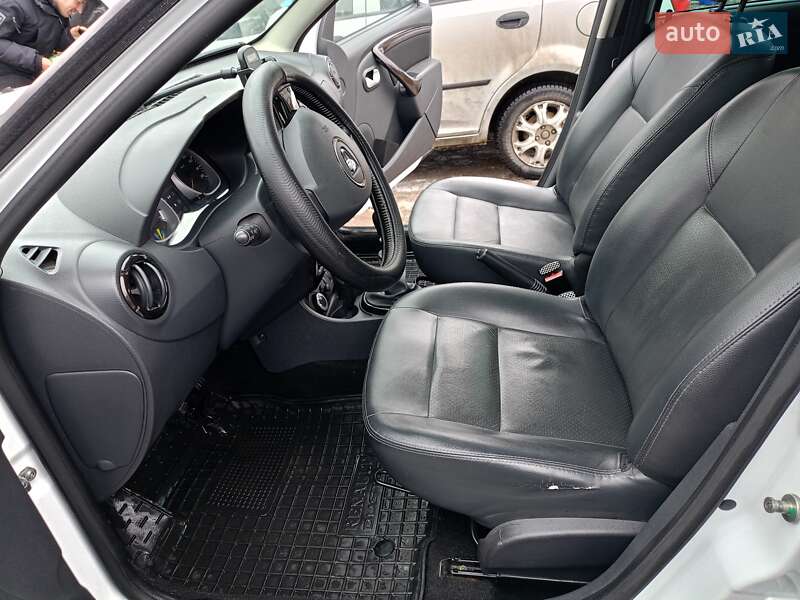 Позашляховик / Кросовер Dacia Duster 2012 в Одесі фото 17 Позашляховик / Кросовер Dacia Duster 2012 в Одесі